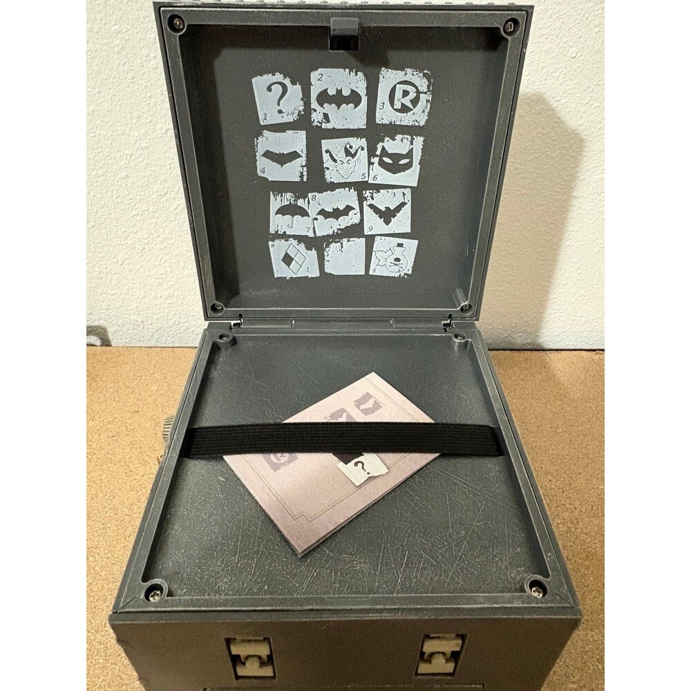 McFarlane Toys DC Comics Riddler Puzzle Box - Picture 5 of 6
